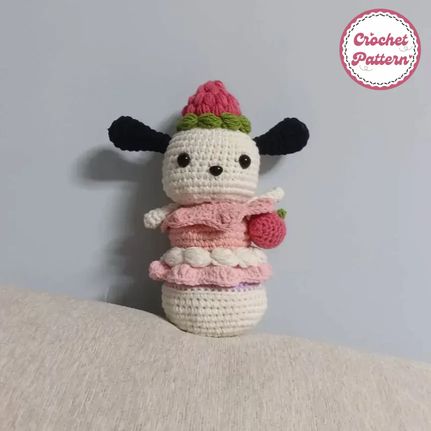 strawberry dog cake crochet pattern