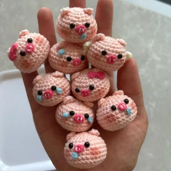 Mini Pig Keychain Crochet Pattern