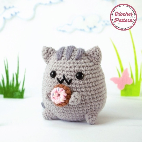 Pusheen with Donut Crochet Pattern