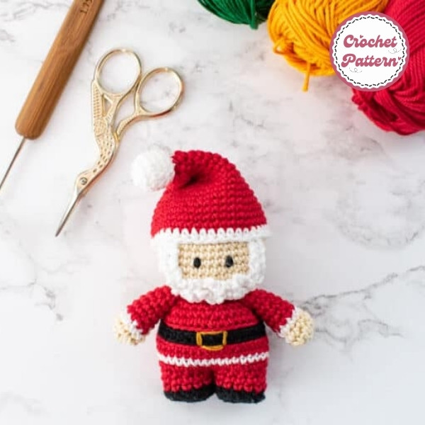 Mini Santa Claus Crochet Pattern